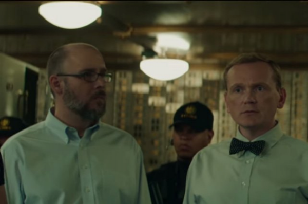 Le cameo d'Ed Brubaker (à gauche) dans Captain America